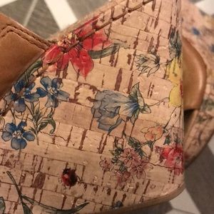 boc Shoes - Bøc Floral Wedge boc Shoes - Bøc Floral Wedge